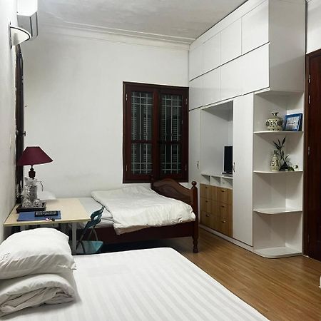 French-Styled House Apartment Hanoi Bagian luar foto