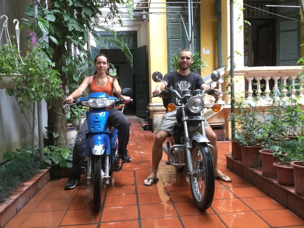 French-Styled House Apartment Hanoi Bagian luar foto