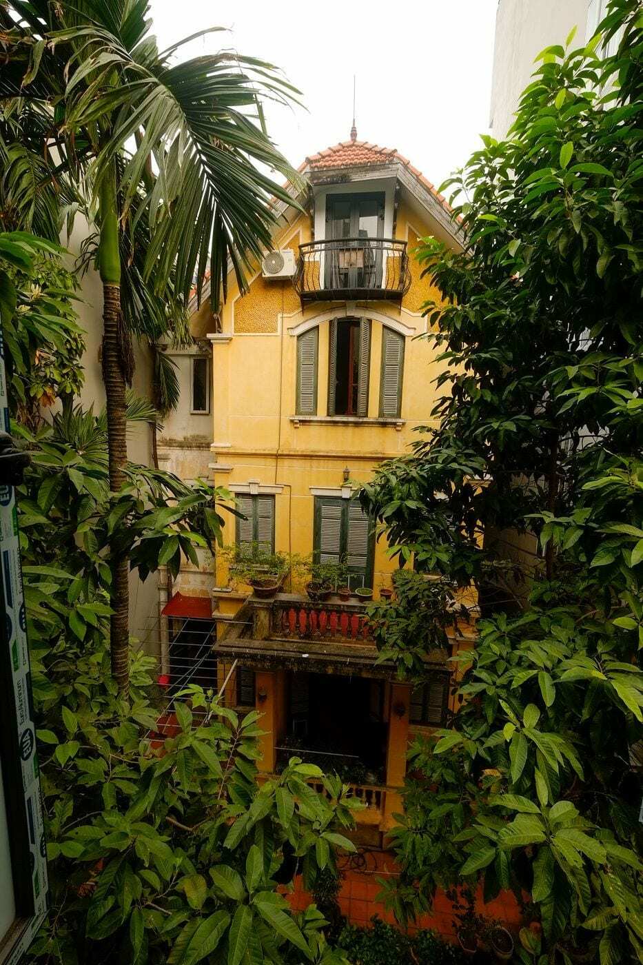 French-Styled House Apartment Hanoi Bagian luar foto